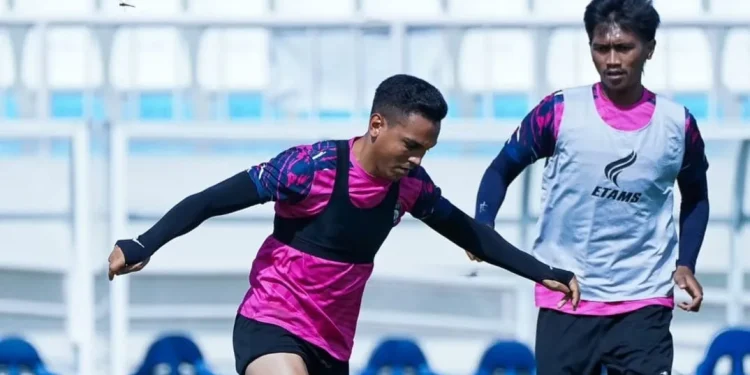 Head to head laga Derbi Jawa Timur, Arema FC vs Persik Kediri jelang laga pekan ke-17 BRI Super League 2025/2026, Minggu (11/1/2026). /Foto: Instagram @aremafcofficial.
