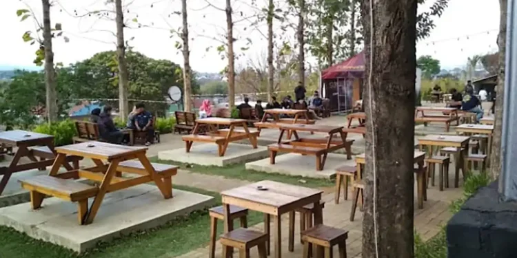 Cafe Hits di Malang