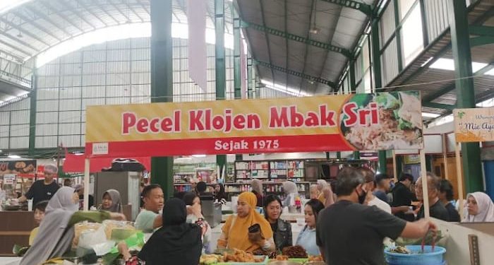 Rekomendasi tempat sarapan di Klojen, Malang yang cocok dijadikan destinasi kulineran pagi. /Foto: Google Review Pecel Klojen Mbak Sri/Andirgad Official