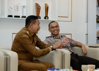 Kapolresta Malang Kota, Kombes Pol Putu Kholis Aryana melakukan roadshow memperkuat sinergi dengan Forkopimda Kota Malang. (Foto/dok. Humas Polresta Malang Kota)
