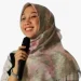 Kisah inspiratif Kepala PSLC Cabang Pasuruan, Titin Wahyuningsih yang mengabdikan diri penuh kasih sayang untuk tumbuh kembang anak-anak. /Foto: Dok.Pribadi for Tugumalang.id.
