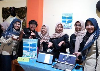 Mahasiswa Prodi Pendidikan Matematika Unikama gelar event Bazar Pendidikan yang menampilkan berbagai inovasi media pembelajaran matematika. /Foto: Dok. Unikama
