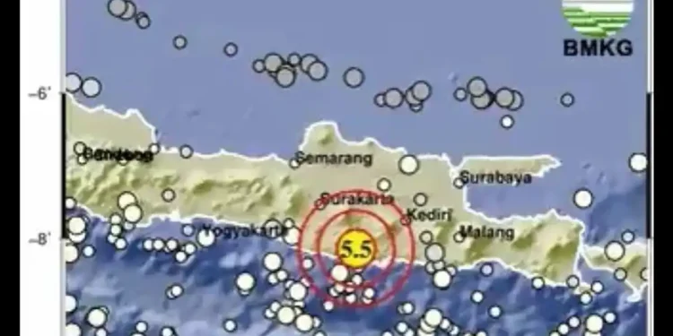 Gempa Bumi di Pacitan