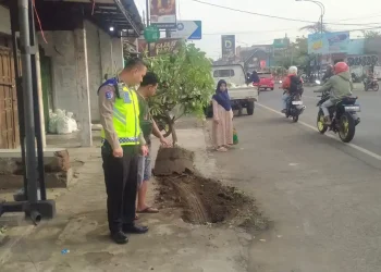 Tata Ruang Alun-Alun Kota Batu Disorot, Ruang Publik Kian Tergeser Parkiran