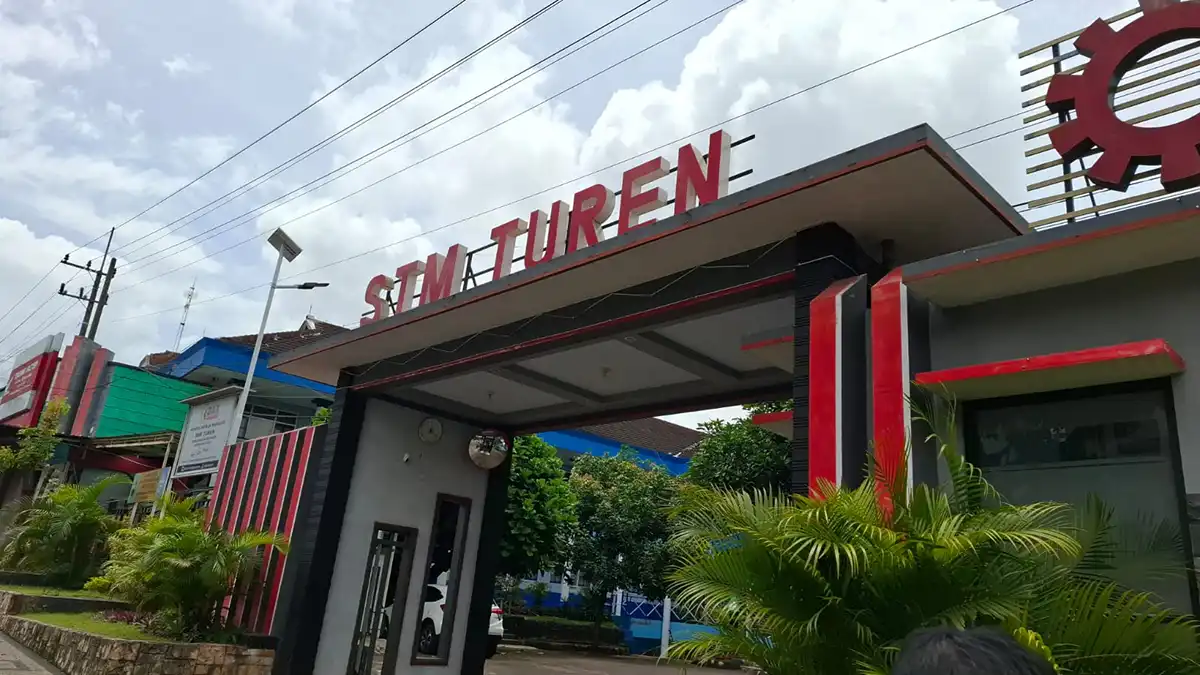 Gerbang masuk