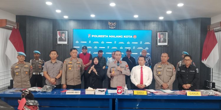 Kapolresta Malang Kota, Kombes Pol Putu Kholis Aryana perbolehkan warga beri tindakan pertama untuk bubarkan aksi balap liar. (Foto/M Sholeh)