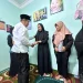 Wali Kota Batu Nurochman saat menyambangi keluarga korban driver ojol meninggal dunia. Foto: Prokopim KWB