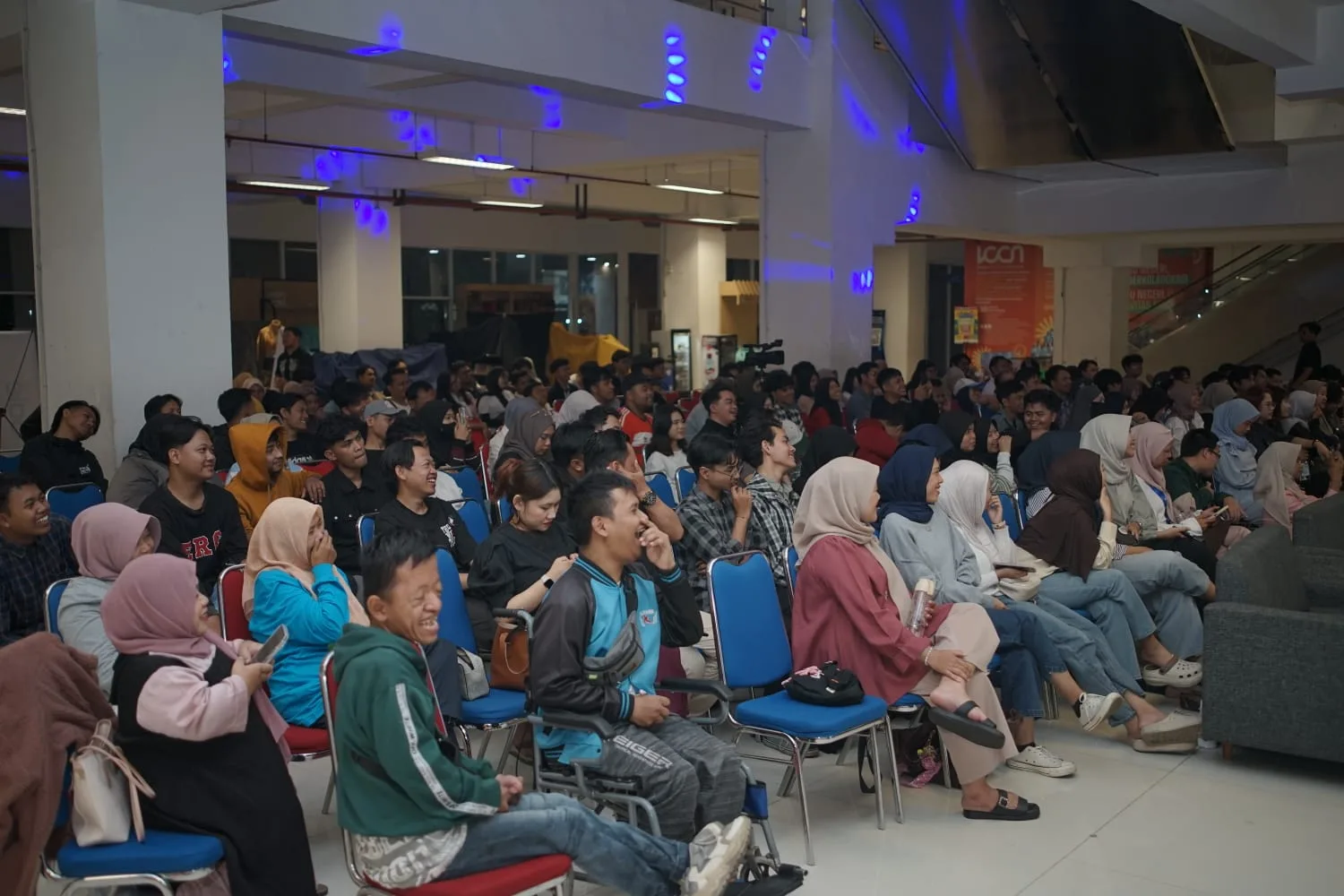 Animo penonton Grand Final Stand Up Comedy Malang Jeh (STMJ) 2026 di Gedung MCC (dok. TugumalangID)