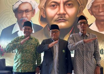 Rektor Unisma Prof. Junaidi bersama jajaran menegaskan kesiapan berkontribusi menyemarakkan Harlah 1 Abad NU di Malang. Foto: Azmy