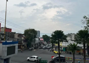Prakiraan cuaca Malang, khususnya di Kota Malang pada hari Senin 2 Februari 2026 diperkirakan dominan berawan. /Foto: Tugumalang.id/Bagus Rachmad Saputra.