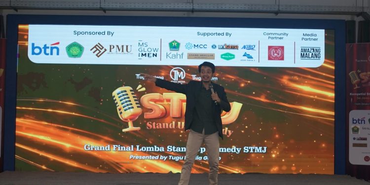 Penampilan Wawan Saktiawan dalam Grand Final Stand Up Comedy Malang Jeh (STMJ) 2026 di MCC (dok. TugumalangID)