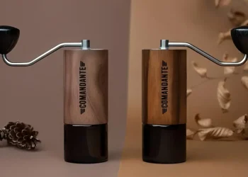 Salah satu grinder kopi yang travel friendly by Comandante (Foto: Instagram @portocoffeeweek)