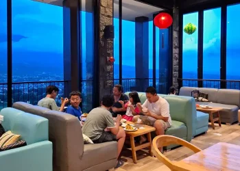 Awang-awang Sky Lounge