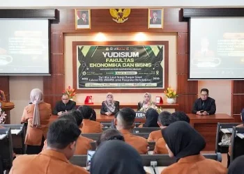 Yudisium FEB Unikama Semester Genap 2025/2026 berfokus pada penguatan identitas lokal dan menciptakan dampak global. /Foto: Dok. Unikama.