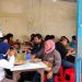 Rekomendasi spot sarapan pagi dekat Stasiun Malang Kotabaru yang wajib dicoba. /Foto: Google Review Depot Bang Leo/Bro Yonathan Channel.