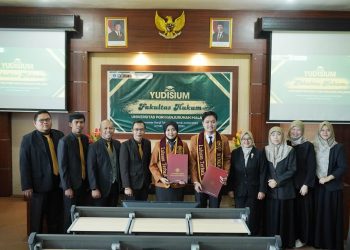 Lulusan FH Unikama yang mengikuti Yudisium Semester Ganjil 2025/2026 diharapkan dapat memiliki integritas dan bertanggung jawab dalam penegakan keadilan. /Foto: Dok. Unikama