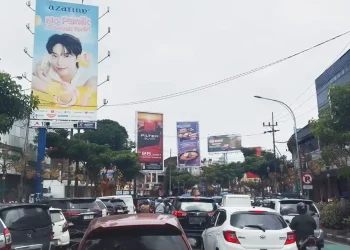 Tertibkan reklame di Kota Malang