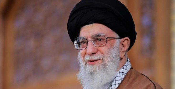 Potret Mendiang Pemimpin Tertinggi Iran, Ayatollah Ali Khamenei (Foto: Pinterest @zahra)
