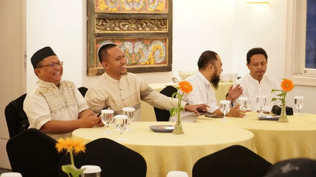 Buka puasa bersama PLN UP3 Malang dan ICONNET. Foto/dok