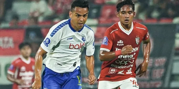 Duel seru Arema FC vs Bali United tersaji di pekan ke-24 BRI Super League 2025/2026. /Foto: Instagram @aremafcofficial.