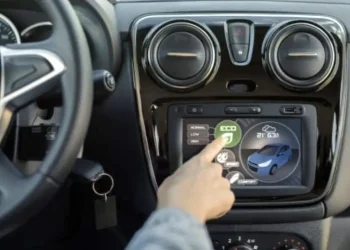 Ilustrasi eco driving, solusi mudik irit BBM. Foto: Pixabay
