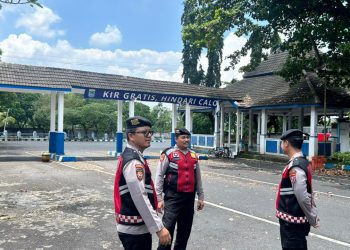 Polisi siaga di Terminal Talangagung Kepanjen. Foto: Polres Malang