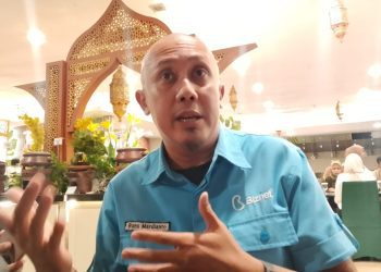 Manager Biznet Area Malang, Ranu Mardianto merespon rencana penataan kabel bawah tanah di Kota Malang. (Foto/M Sholeh)