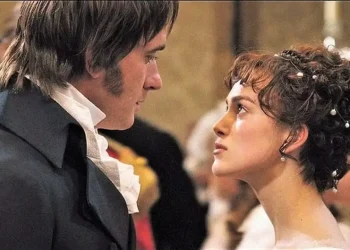Cuplikan film Pride and Prejudice (2005) yang menampilkan kisah benci jadi cinta antara Elizabeth Bennet dan Mr. Darcy. (Foto: Pinterest)