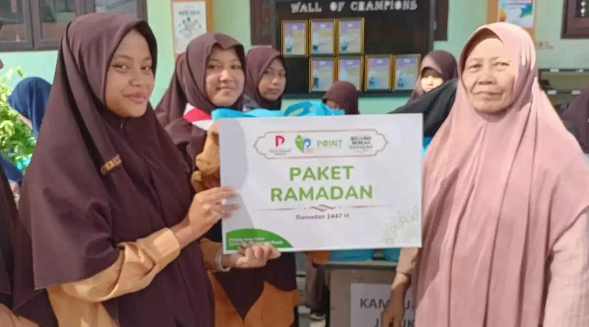 Penyerahan baksos