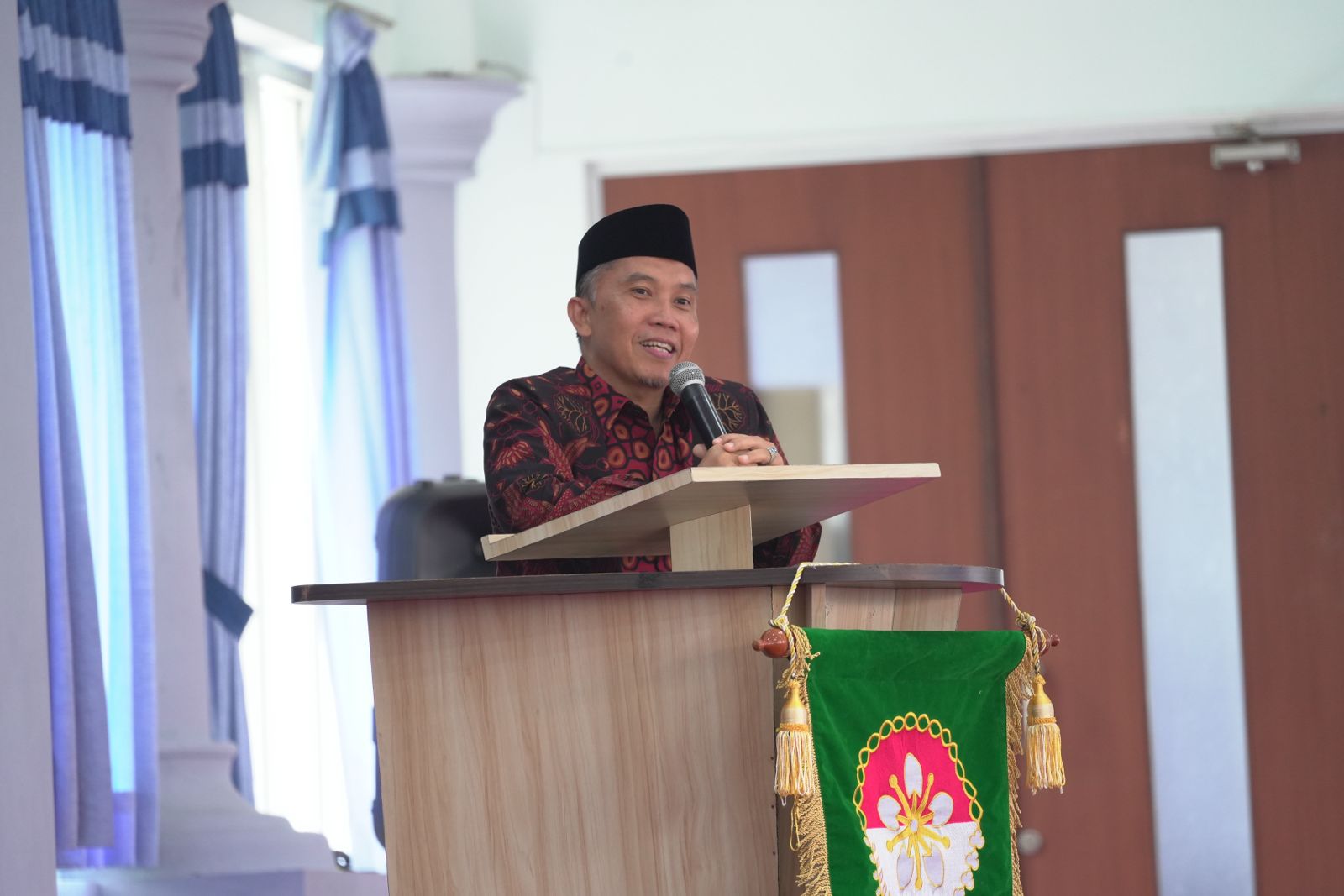 Wakil Rektor Bidang Pengembangan Lembaga dan Kerja Sama, Prof. Dr. H.M. Abdul Hamid, M.A. Foto/dok