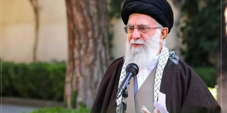 Ayatollah Ali Khamenei meninggal dalam serangan militer yang