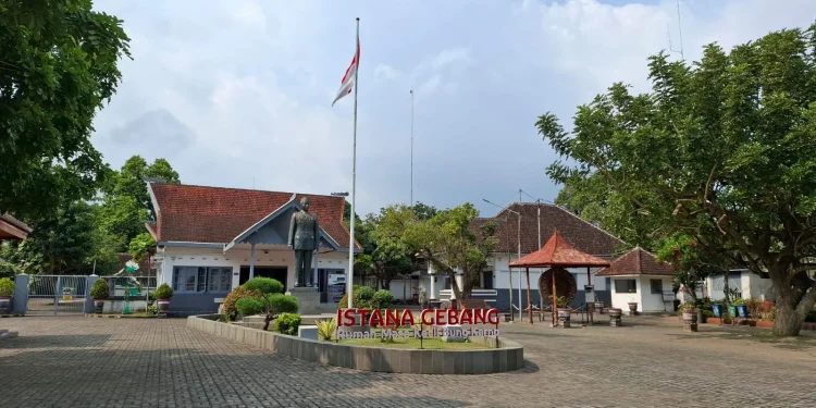 Sang Proklamator