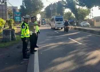 Tabrak pejalan kaki