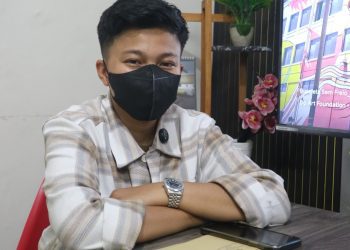Yupi Rere alias Erfastino Reynaldi Malawat (36), warga Kota Batu beri klarifikasi. (Foto/Rubianto)