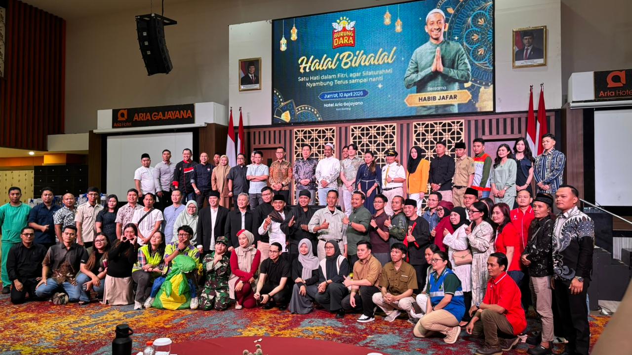 Halalbihalal Mi Burung Dara bersama para mitra horeca yang mengundang Habib Jafar (Foto: Nathasya Amalia)