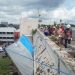 Wali Kota Malang, Wahyu Hidayat saat melakukan penanganan retakan pagar Pasar Besar. (Foto/M Sholeh)
