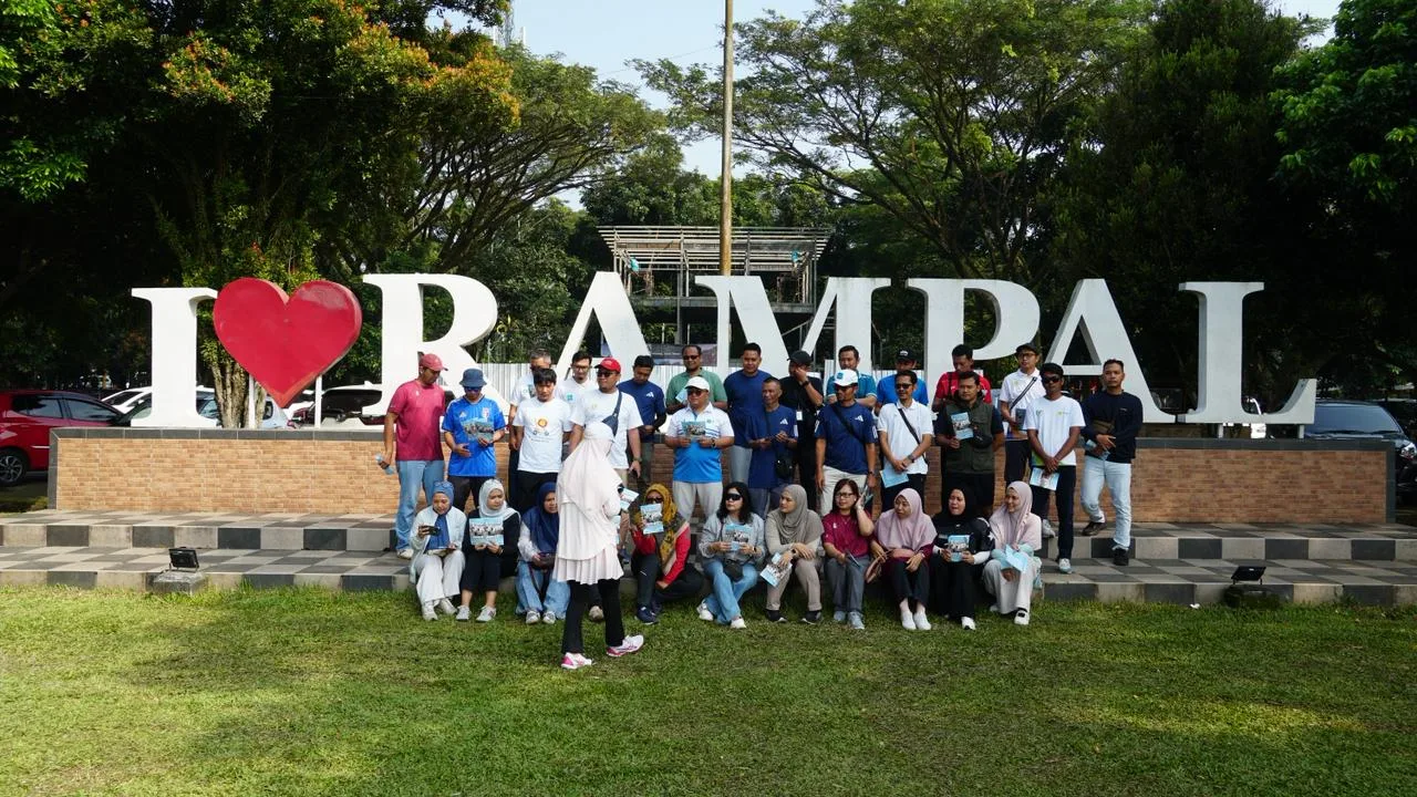 Konvoi kendaraan listrik dari seluruh Unit Layanan Pelanggan (ULP) di lingkungan UP3 Malang. Foto/dok 