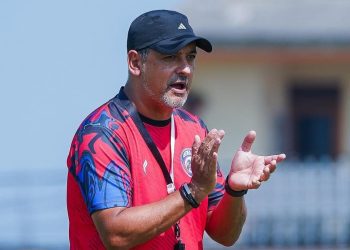 Pelatih Arema FC, Marcos Santos optimis bisa amankan tiga poin di laga melawan Persis Solo demi masuk ke posisi 10 besar klasemen. /Foto: Instagram @aremafcofficial.