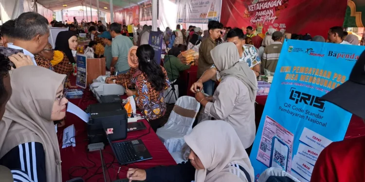 Program BMW di Pasar Sumedang beberapa waktu lalu. Foto: Aisyah Nawangsari Putri