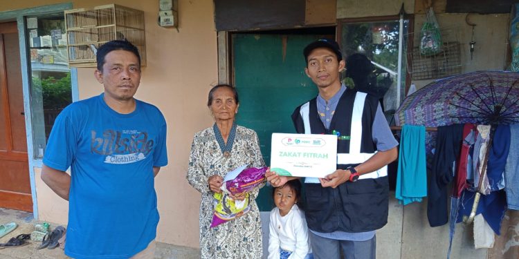 Rangkaian kegiatan penyaluran donasi Booking Berkah Ramadan dan Halal Bihalal di lingkungan keluarga besar Yayasan Insan Permata Malang. /Foto: Dok. Yayasan Insan Permata Malang.
