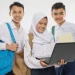 Top 10 SMP terbaik di Indonesia versi Puspresnas 2026 yang bisa menjadi referensi bagi calon siswa dan orang tua. /Foto: Midnight Stargazer