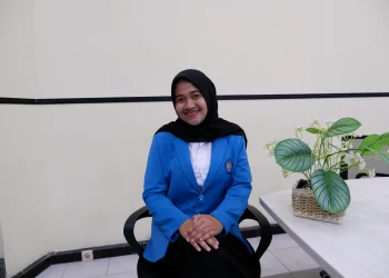Dwi Apink Dela Nesfian. Foto/dok ITN Malang