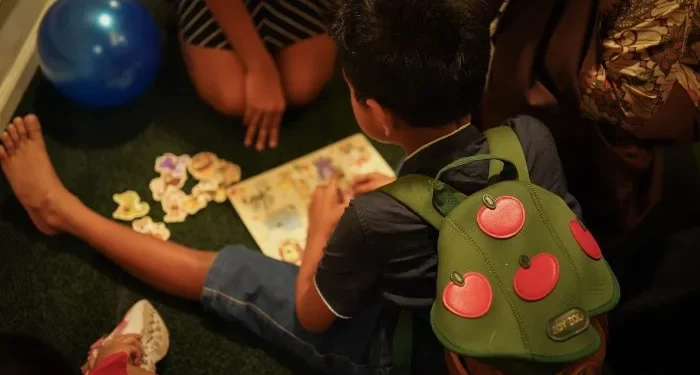 PSLC bantu orang tua pahami anak alami gejala ADHD atau autisme yang terlihat sama namun sebenarnya berbeda. /Foto: Dok. PSLC.