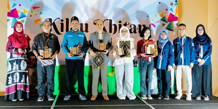 Khitanan difabel oleh Grand Mercure Malang Mirama bersama Yayasan Omah Gembira. Foto/dok