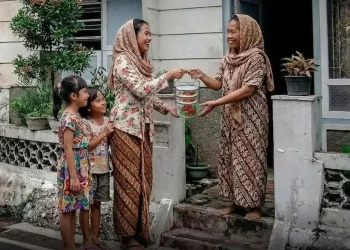 Ilustrasi tradisi ater-ater di Jawa. (Foto: Instagram/ @perpusipkabtegal)