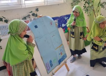Program Student Led Conference PAUD IT Insan Permata Malang, program inovatif untuk mengasah kreativitas dan public speaking siswa. /Foto: Dok. PAUD IT Insan Permata Malang.