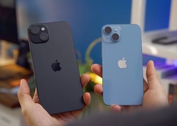 2 iPhone yang menjadi pilihan untuk budget terbatas di tahun 2026 (Foto: YouTube @gadgetin)