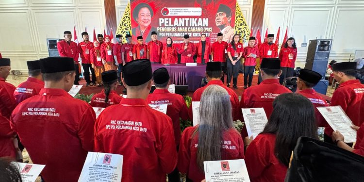 Pelantikan PAC PDIP Kota Batu. Foto: Dok.
