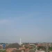 Prakiraan cuaca Malang, terutama di wilayah Kota Malang pada hari Sabtu, 9 Mei 2026 dalam kondisi berawan disertai udara kabur. /Foto: Tugumalang.id/Bagus Rachmad Saputra.