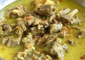Rekomendasi gule kambing Malang yang wajib dicoba oleh para pecinta kuliner. /Foto: Pinterest/Rianty.